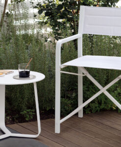 Manutti Rodial round side table perfect for small spaces. Made in an ultra robust powder coated aluminum designed to withstand the rigors of time.