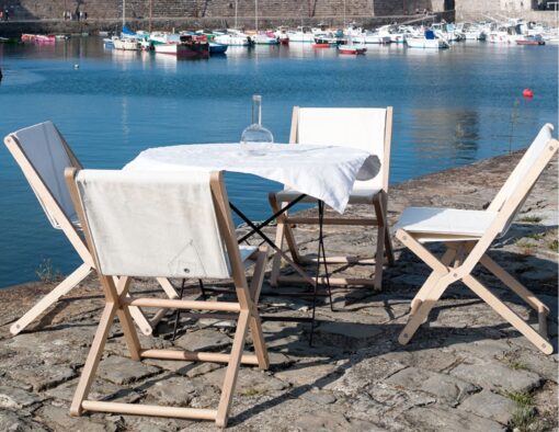 sail dining chair
