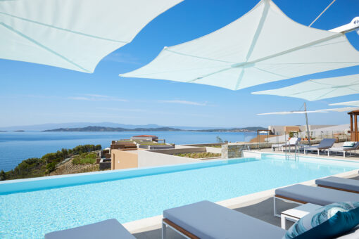 modern pool umbrella cantilever 316 360 contract boutique hotel restaurant lux home design award