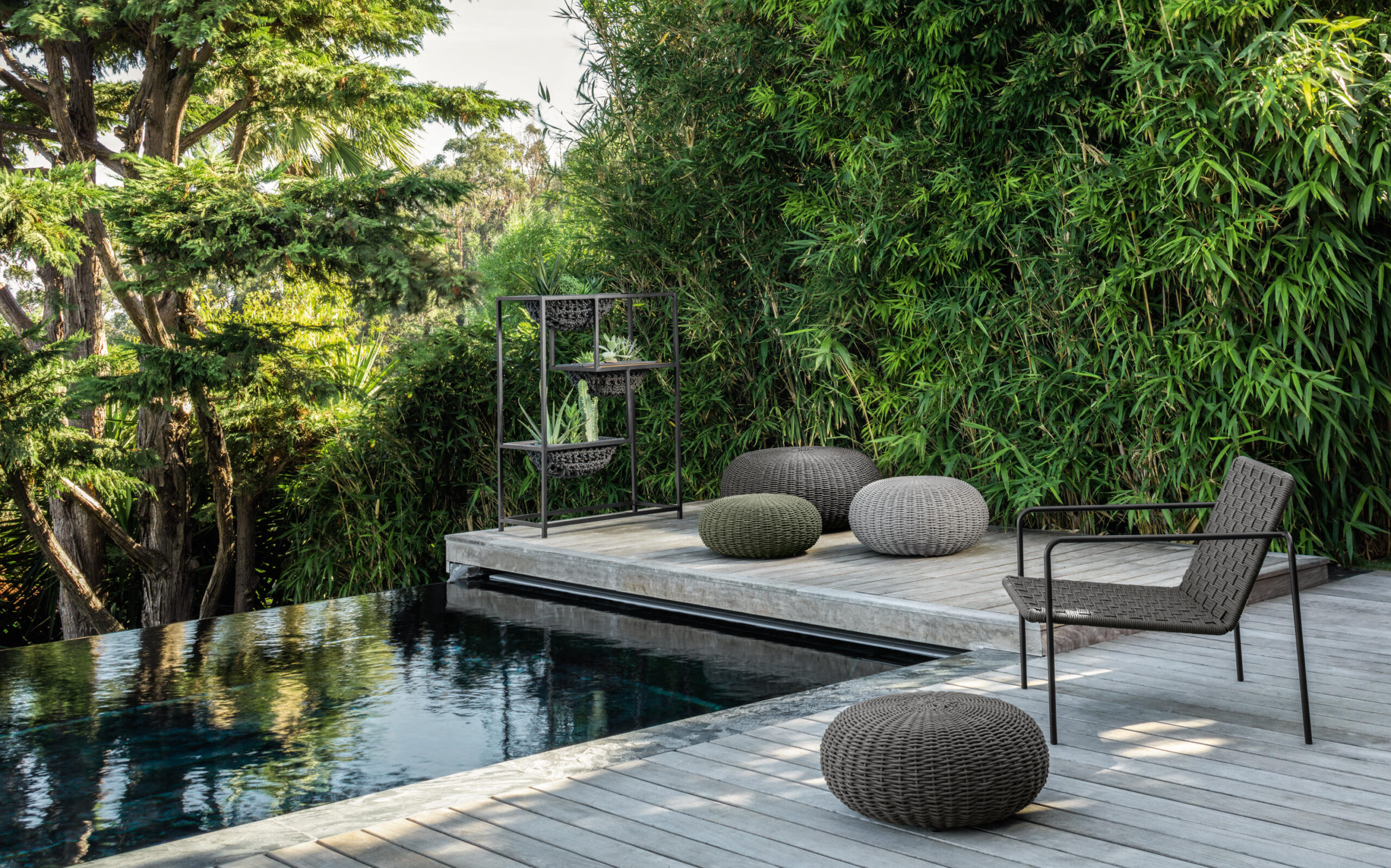 Modern Classic Outdoor Rope Ottomans